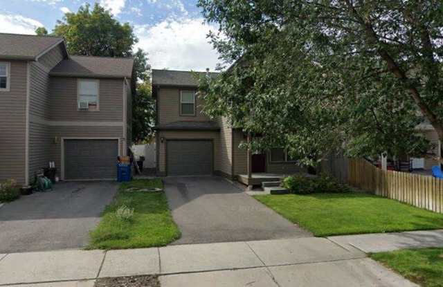 Photo of 3 bedroom Upscale home Mid town