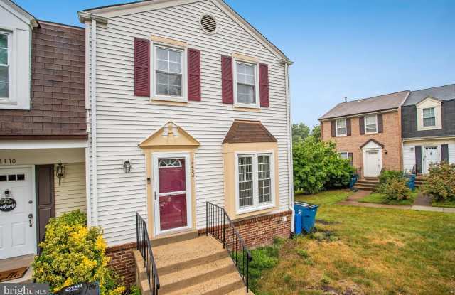 14428 BLACK HORSE COURT
