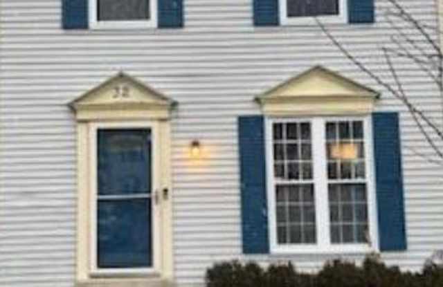 32 Jack Pine Place - 1