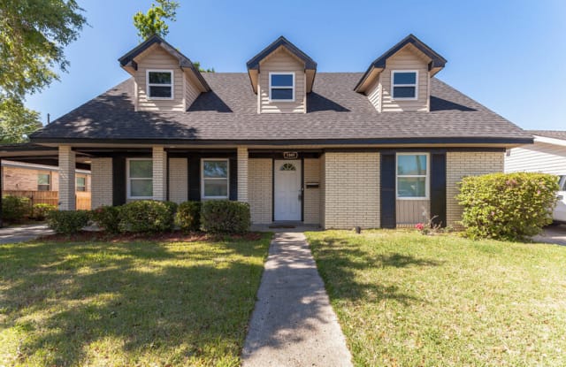 1849 Green Oak Dr - 1849 Greenoak Drive, Terrytown, LA 70056