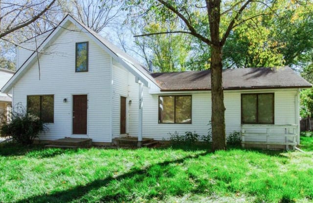 4118 Harris St - 4118 Harris Street, Ames, IA 50014