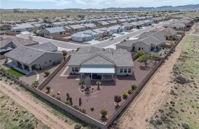 3814 Katie Lane Loop