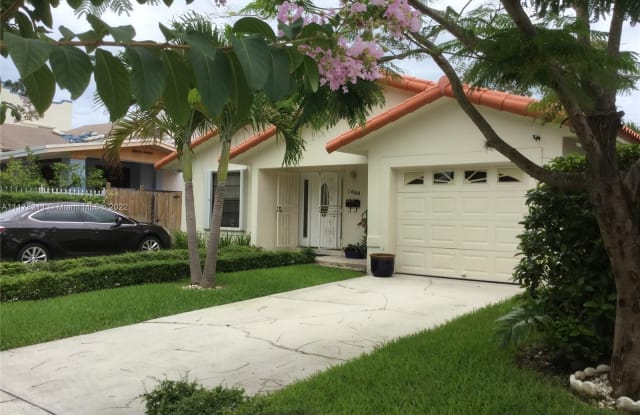 1660 SW 12th St - 1660 SW 12th St, Miami, FL 33135