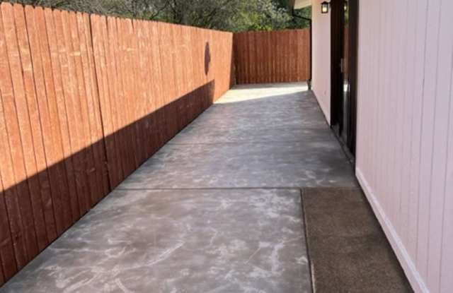 Duplex in Rancho Cordova