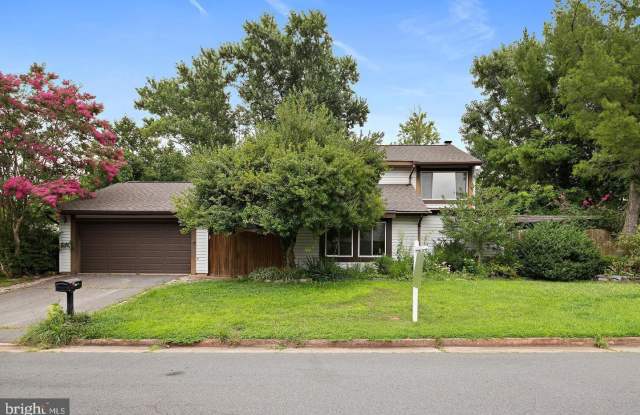 511 AVONDALE DRIVE