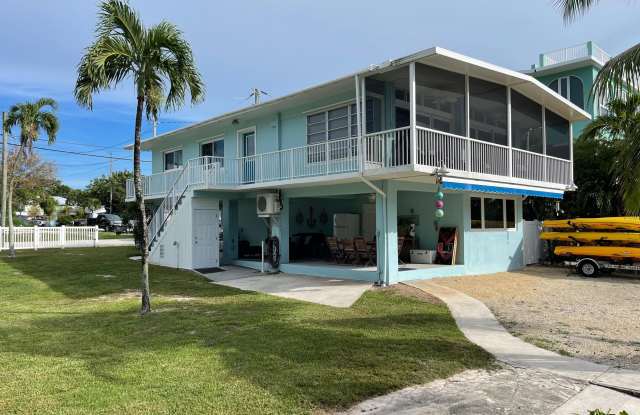 Photo of 39 Lake Shore Drive