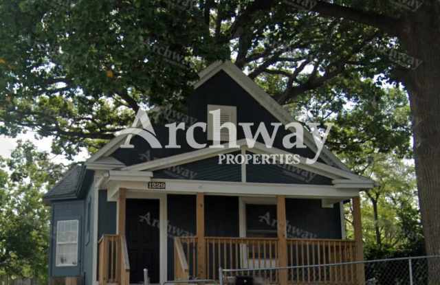 Photo of 1229 Pacific Ave