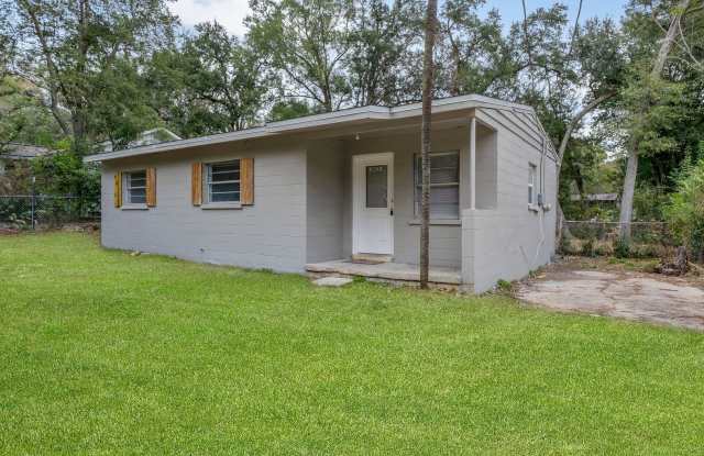 Photo of 3021 S Meridian