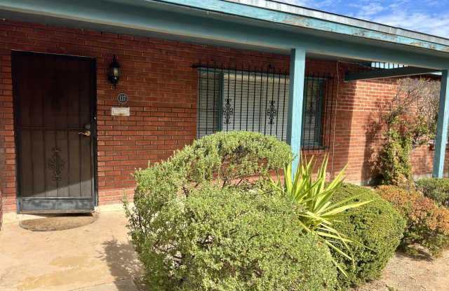 117 N SAWTELLE Avenue