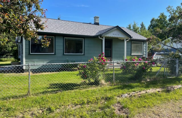 2211 Lincoln Ave - 2211 Lincoln Avenue, Anchorage, AK 99517