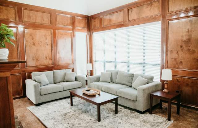 Photo of 101 Bearskin Dr.