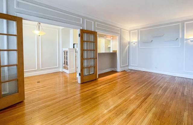 3520 N Lake Shore Dr Apt 12G