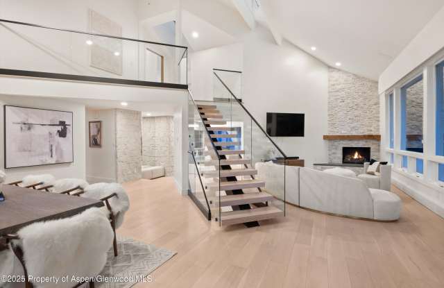 Photo of 75 Bennett Court