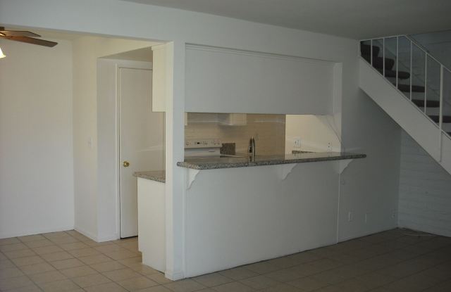 Enjoy townhouse living close to the beach.