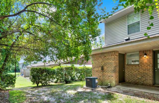 Photo of ***Cute 2 Bedroom Apartment in Orange City***