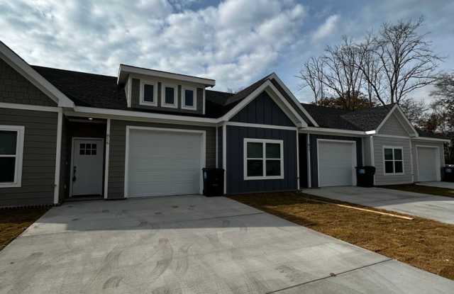 BRAND NEW Charming 2 Bed, 2 Bath, 1 Car Garage Townhome!