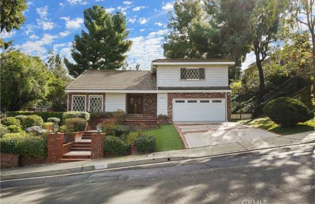 19500 Braewood Drive - 19500 Braewood Drive, Los Angeles, CA 91356