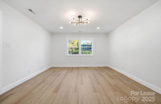 1314 Anderson Street