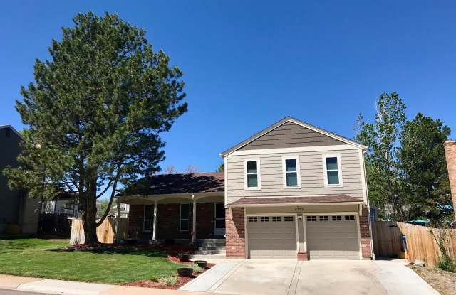 4723 South Vivian Court