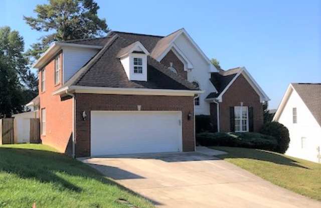 1973 Weston Hills Dr NW