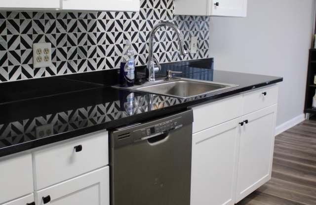 10780 GREEN MOUNTAIN Circle unit: 20-8