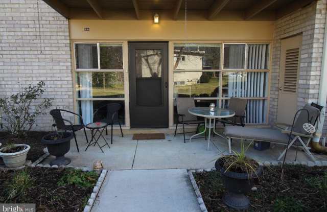 4969 Americana Dr Apt T10