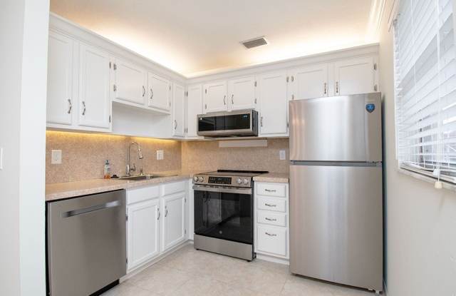 28 Pine Arbor Lane unit: 206