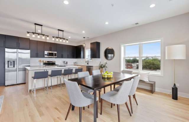 5689 N Lincoln Ave North Lincoln Ave.