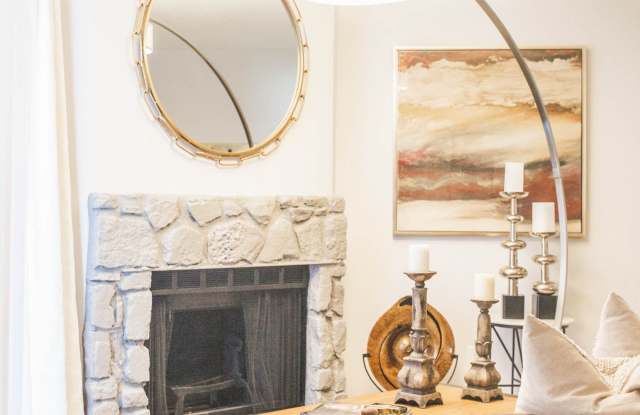 Photo of 300 Hickory