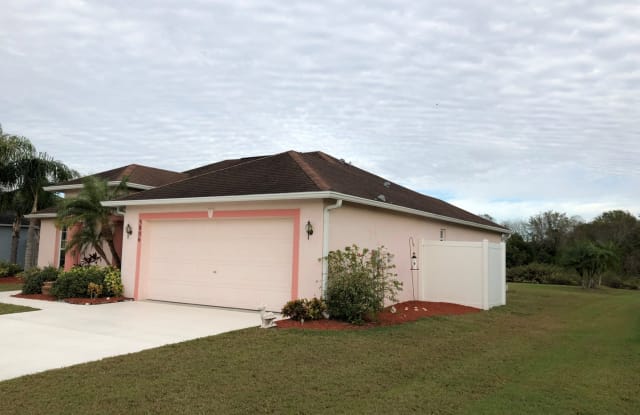 5806 33rd Dr E - 5806 33rd Drive East, Manatee County, FL 34221