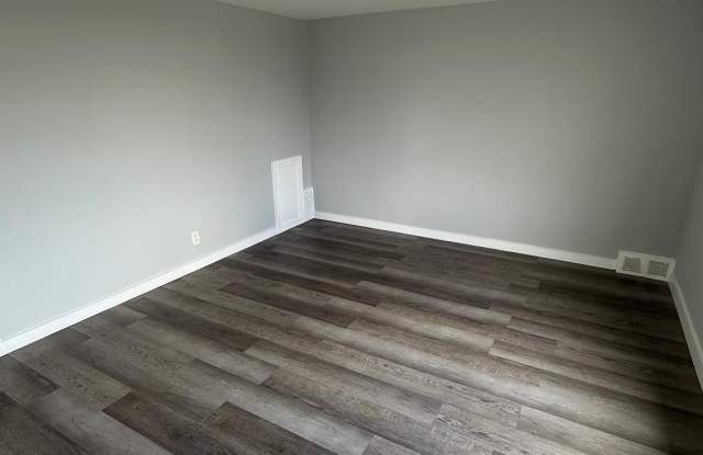 2003 DEVEREAUX Avenue unit: 2Nd Fl