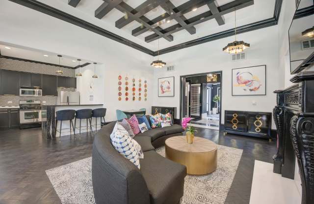 Bellecour Way Apartment Homes