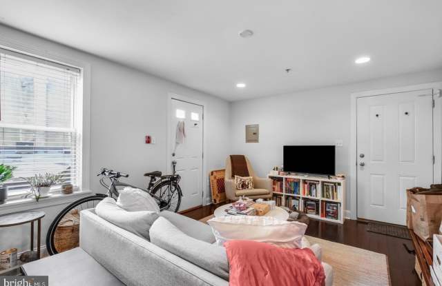 1616 FAIRMOUNT AVENUE