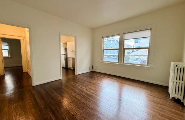 Photo of Devoe Apartments