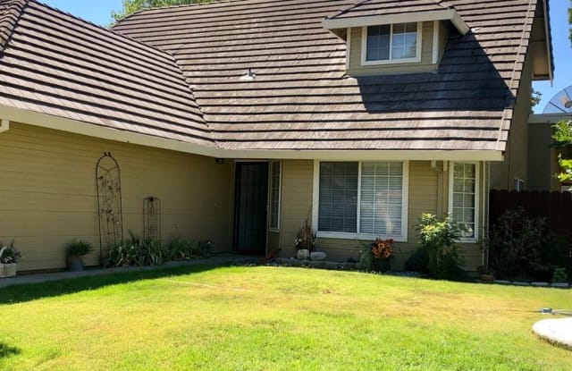 454 D Arpino - 454 D Arpino Court, Patterson, CA 95363