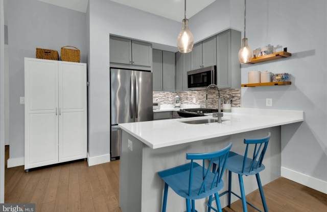 Photo of 3225 SHERMAN Avenue NW unit: 1