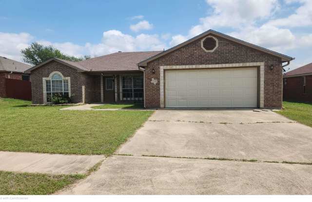 2302 Jake Dr