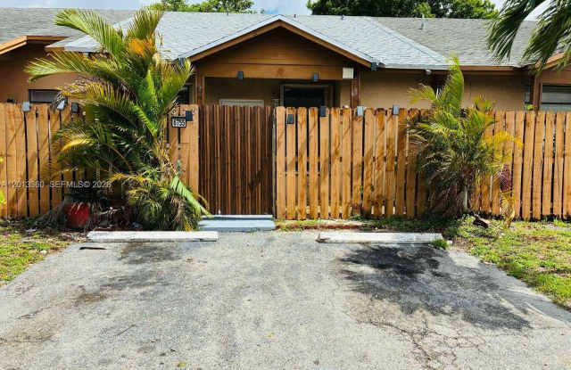 6755 NW 187th Ter