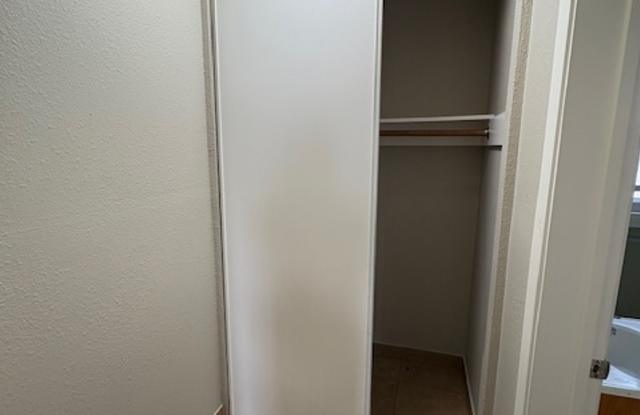 2567 Foothill Boulevard