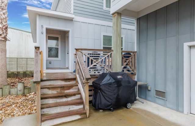 Photo of 519 W Avenue C unit: B