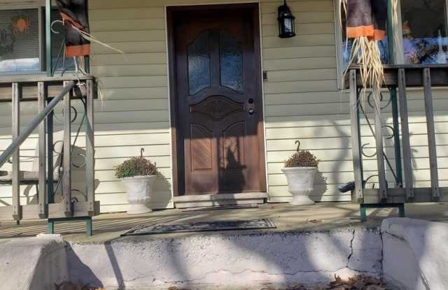 Photo of 277 E BROWNING Road