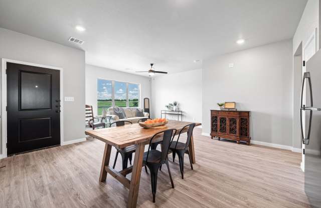 Photo of 810 Meiomi Dr