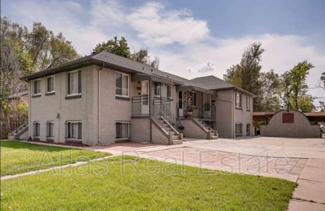 1387 Lansing Street