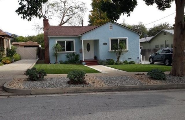 1900 Newport Ave - 1900 Newport Avenue, Pasadena, CA 91103