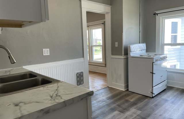 Photo of 312 Broad Street - A