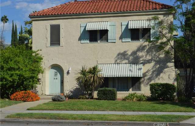 1616 Fremont