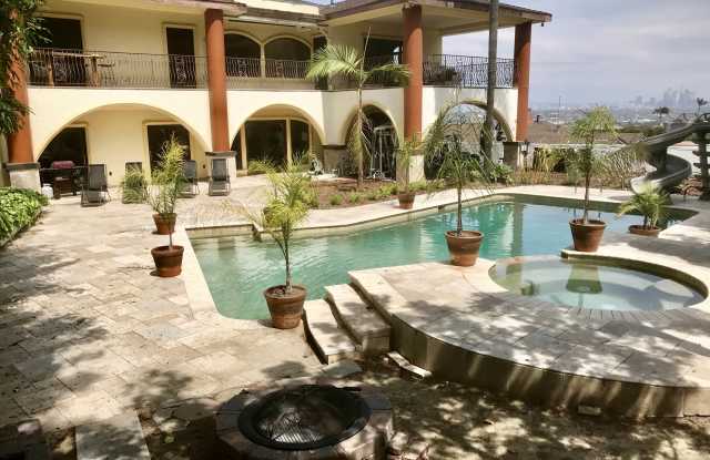 Photo of 4266 Hillcrest Dr