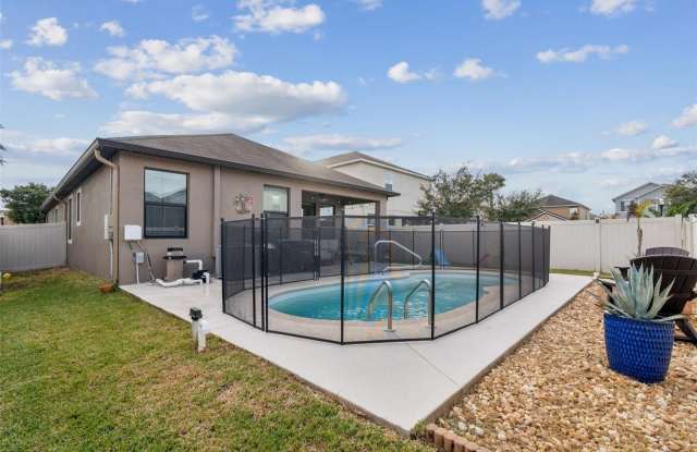 21447 STARRY EYES WAY