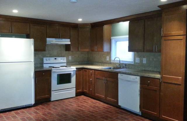 25 Coburn Ave Unit 1