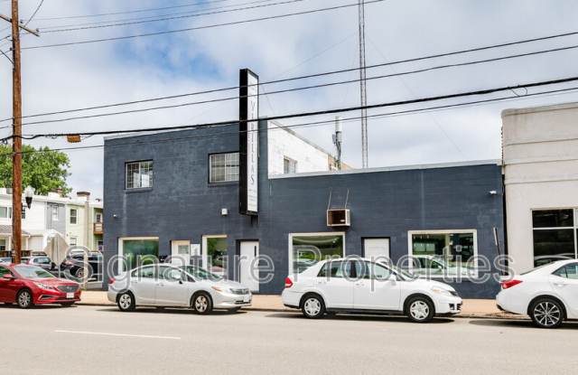 Photo of 2312 West Cary Street